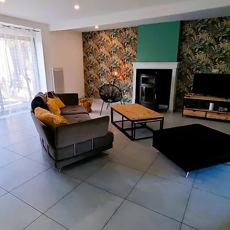 Dom wakacyjny Les Agapanthes D Elisabeth - Piscine Saint-Jean-dʼOrbetiers