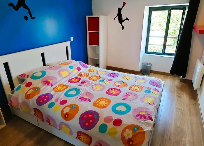 Les Agapanthes D Elisabeth - Piscine *